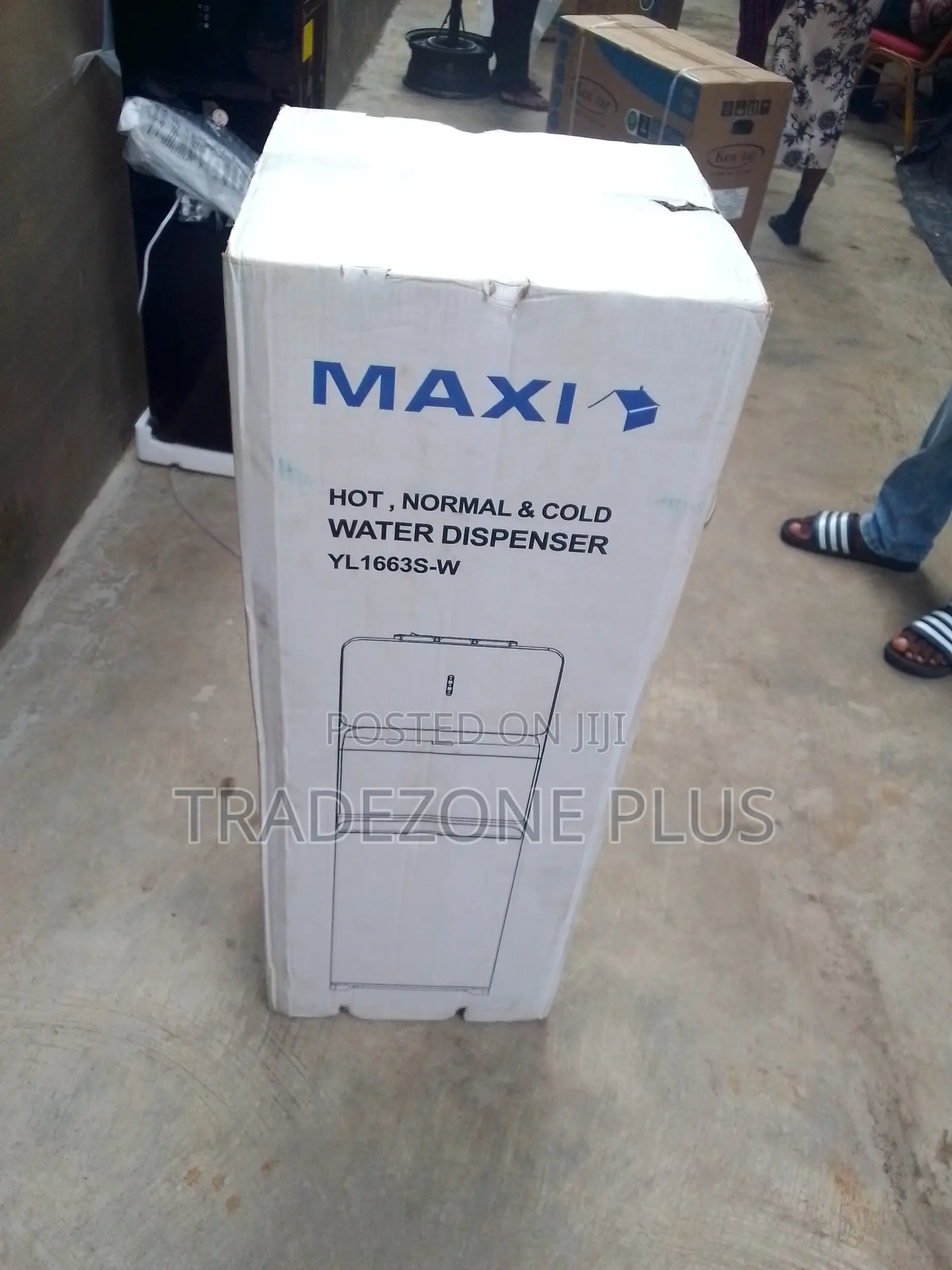Maxi Three-Temperature Drinking Water Dispenser for Shops