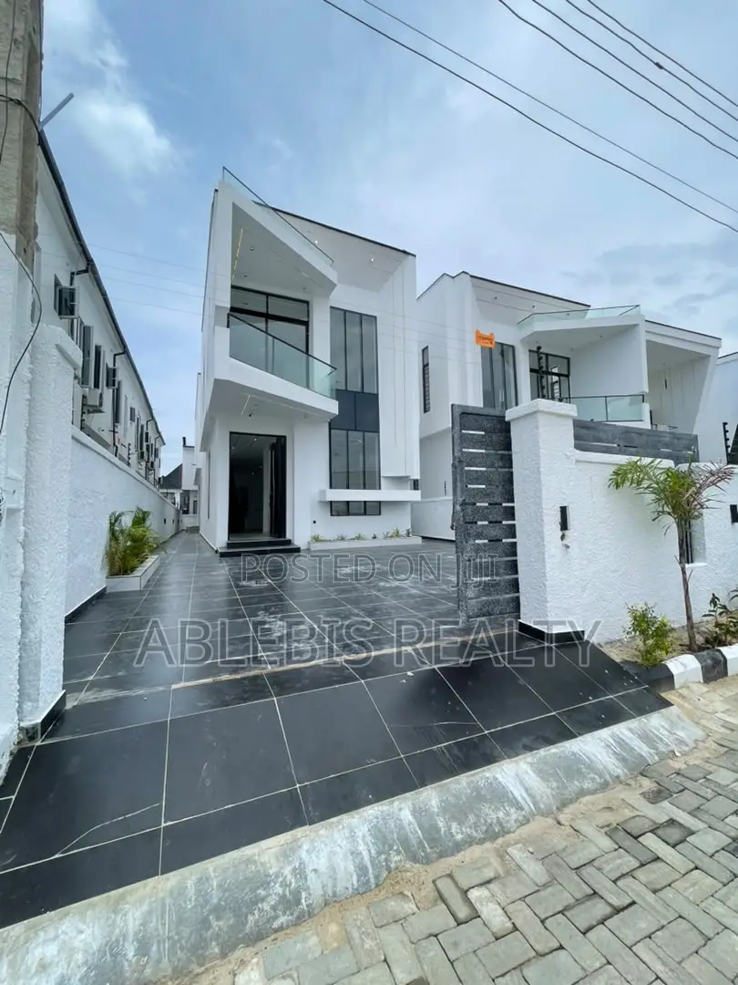 5bdrm Duplex in Orchid, Lekki Phase 2 for sale