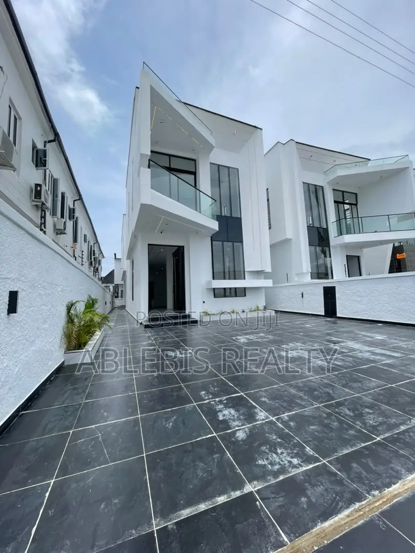 5bdrm Duplex in Orchid, Lekki Phase 2 for sale