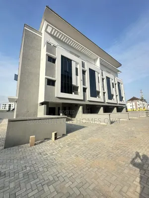 4bdrm Duplex in Lekki Phase 1 Lagos for sale