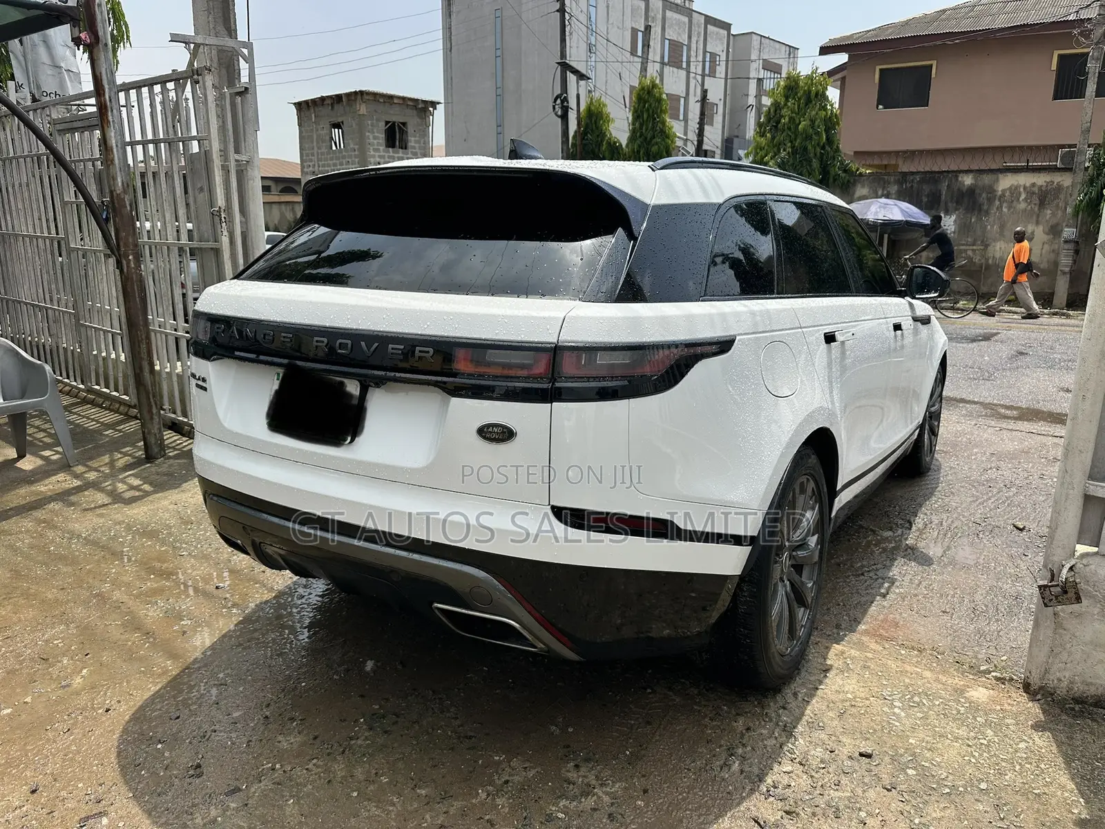 Land Rover Range Rover Velar P380 SE R-Dynamic 4x4 2018 Off white