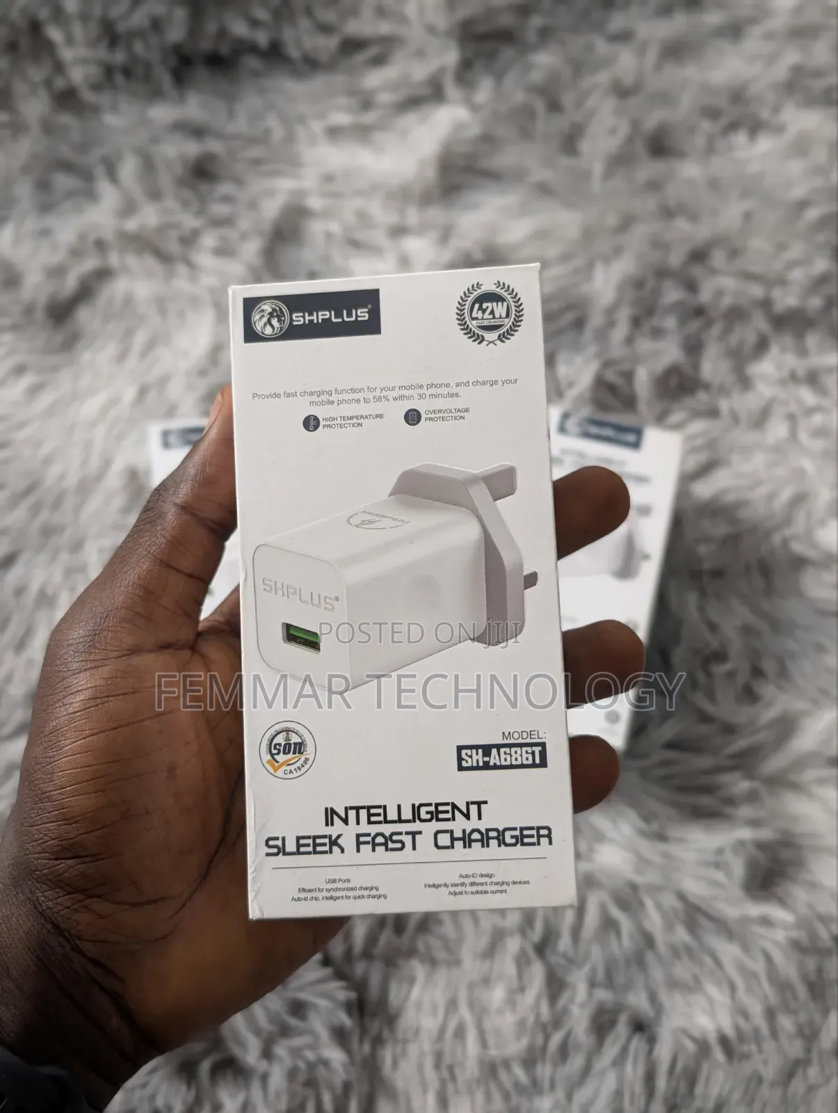 Shplus Intelligent Sleek Fast Charger