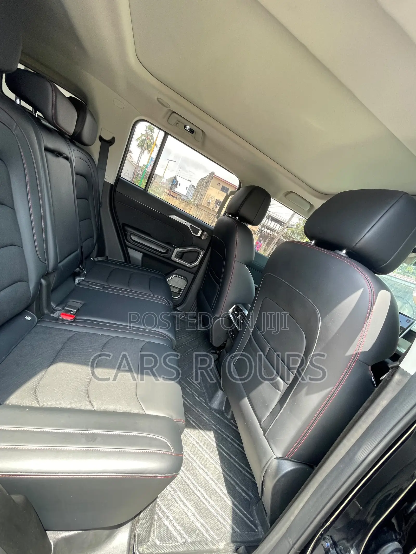 Jetour T2 1.5 Hybrid AWD 2025 Black
