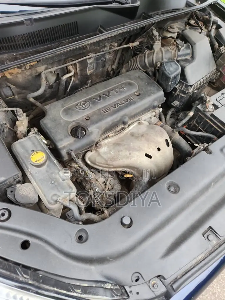 Toyota RAV4 2.4 2008 Blue