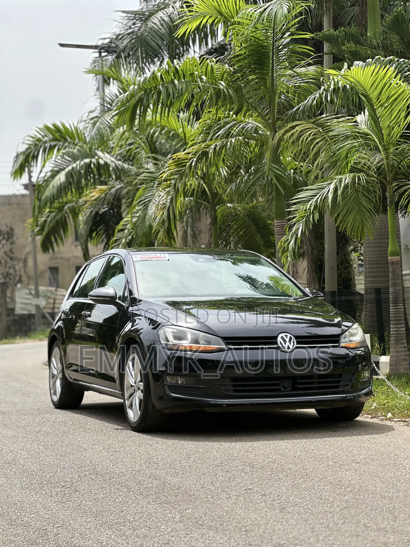 Volkswagen Golf TSI S 4dr Hatchback w/Sunroof (1.8L 4cyl Turbo 6A) 2015