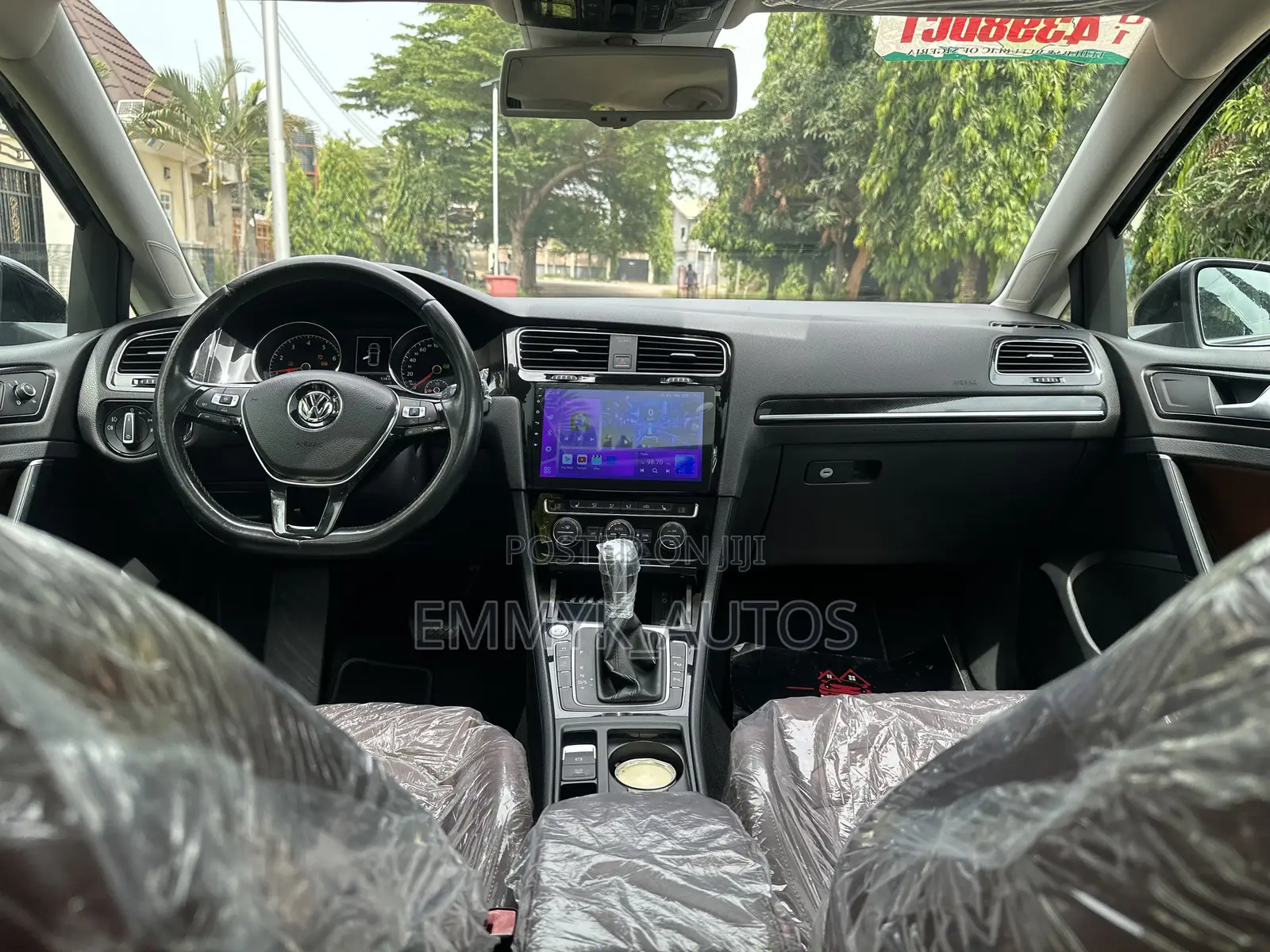 Volkswagen Golf TSI S 4dr Hatchback w/Sunroof (1.8L 4cyl Turbo 6A) 2015