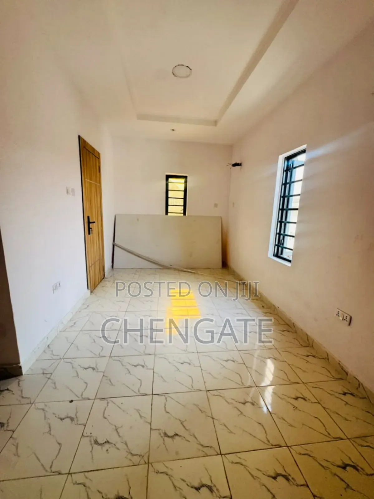 4bdrm Duplex in GRA Phase 1 for sale