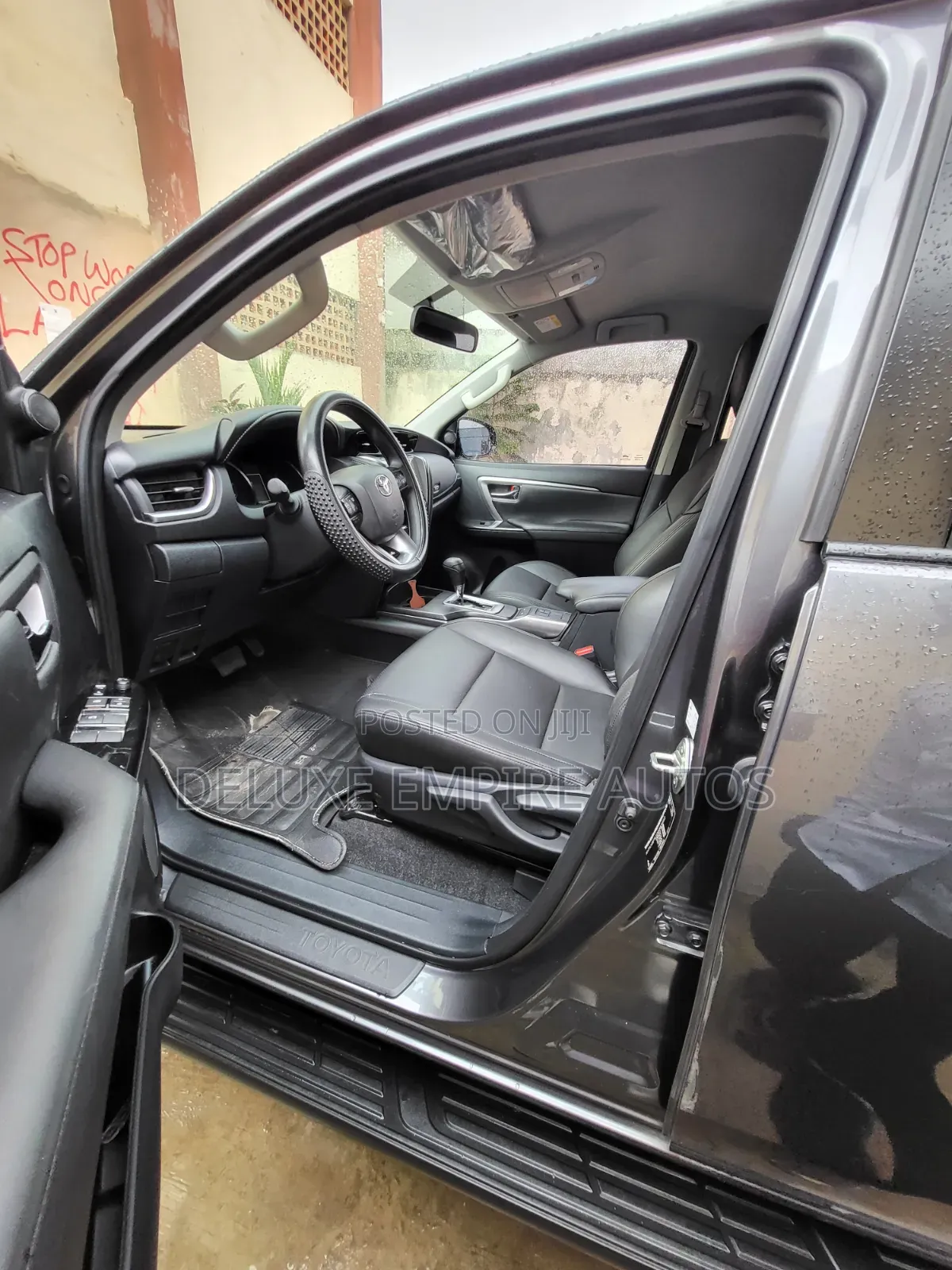 Toyota Fortuner 2025 Gray