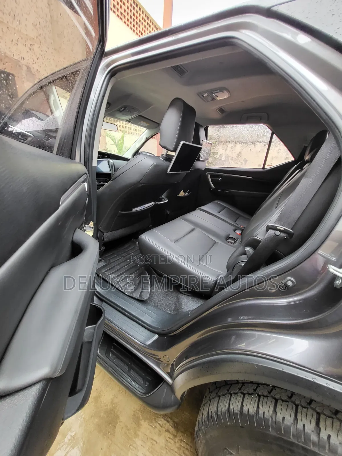 Toyota Fortuner 2025 Gray