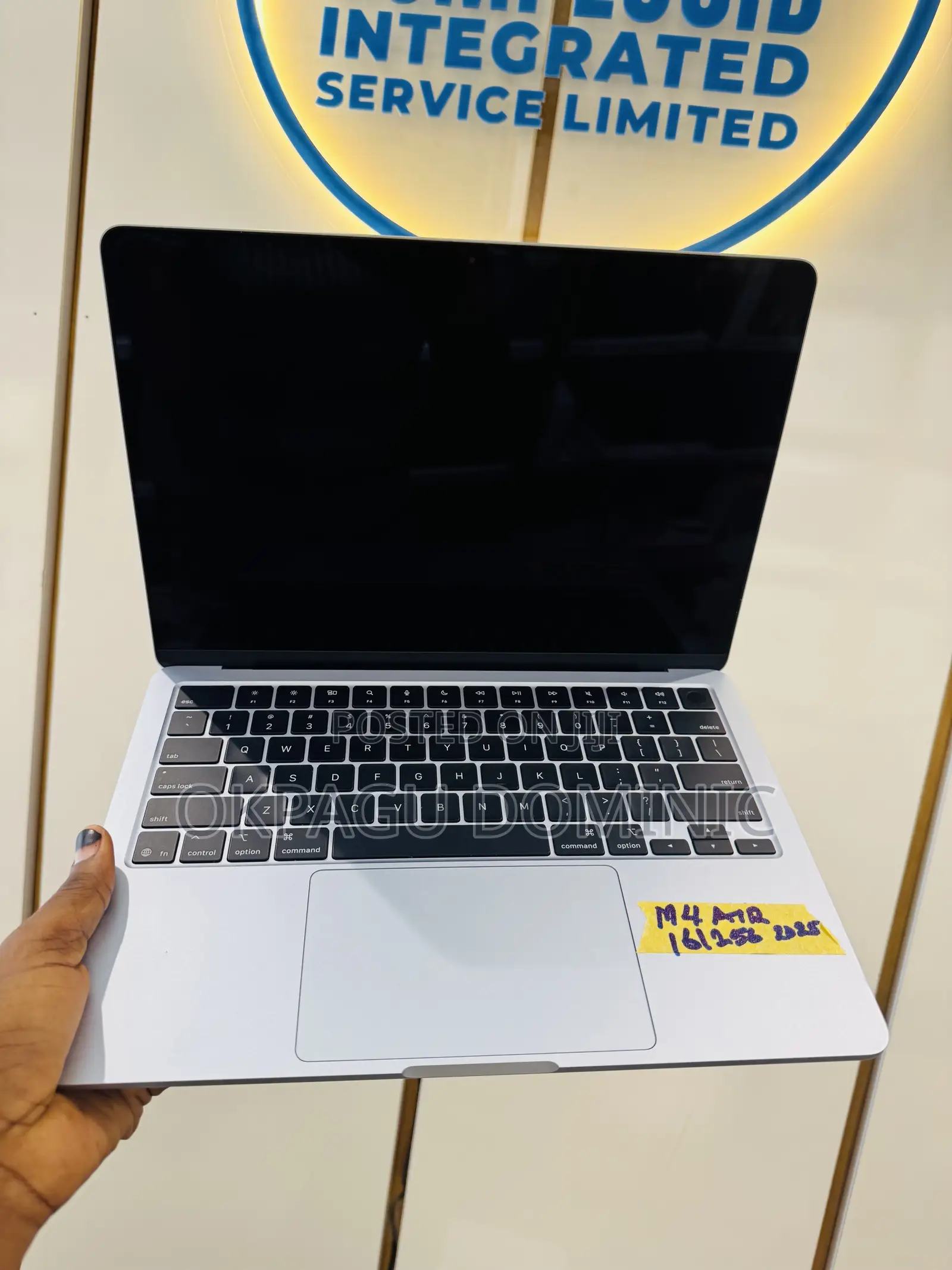 Laptop Apple MacBook Air 2025 M4 16GB Apple M5 Max SSD 512GB