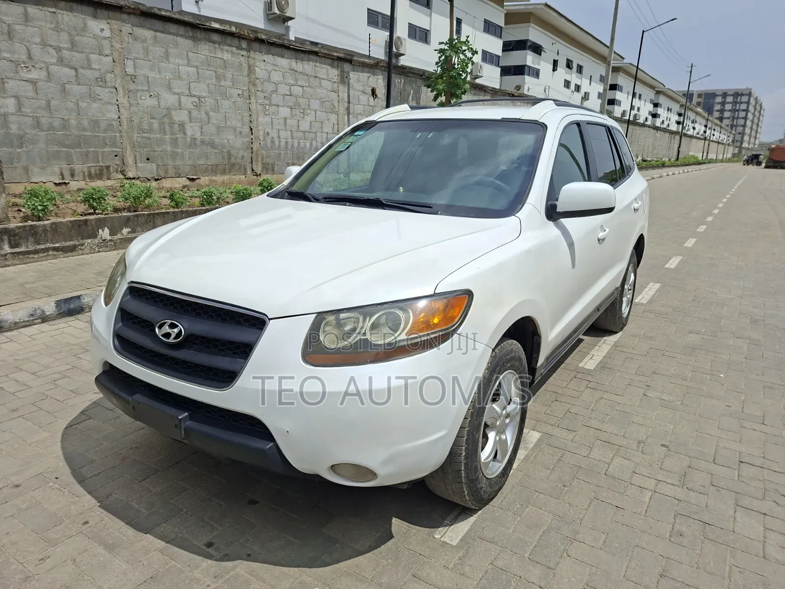 Hyundai Santa Fe 2.7 2008 White