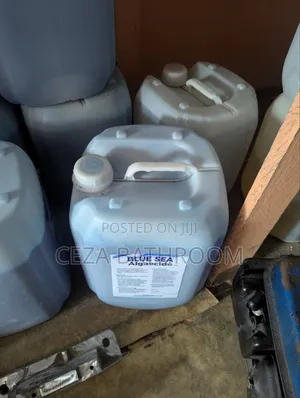 Blue Sea Algaecide, a Fast-Acting