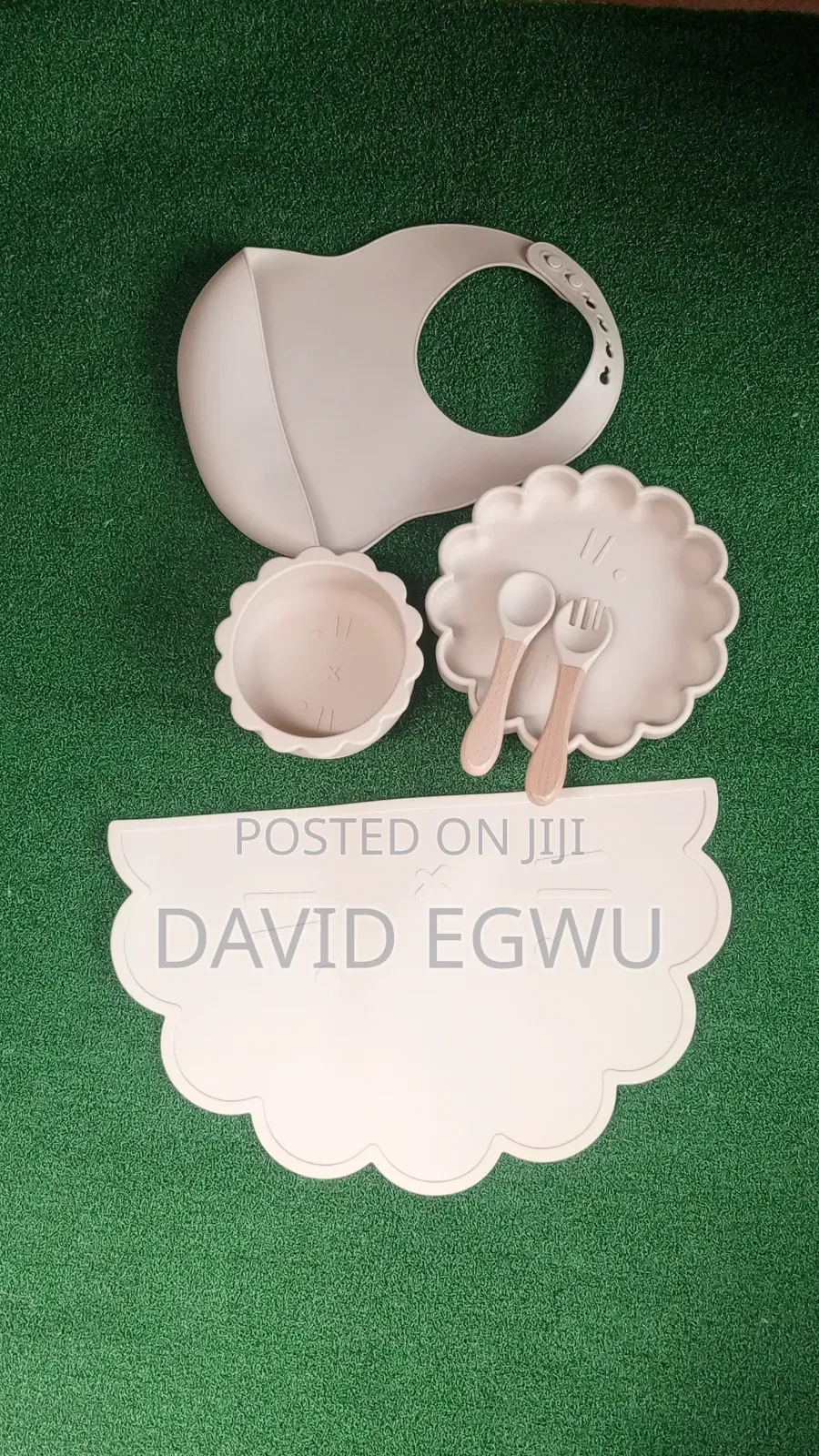 Silicone Baby Plate and Spoon Set.