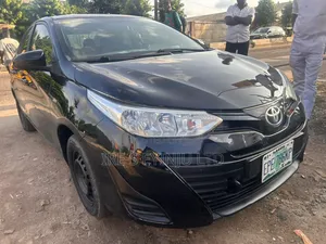 Toyota Yaris 2019 Black