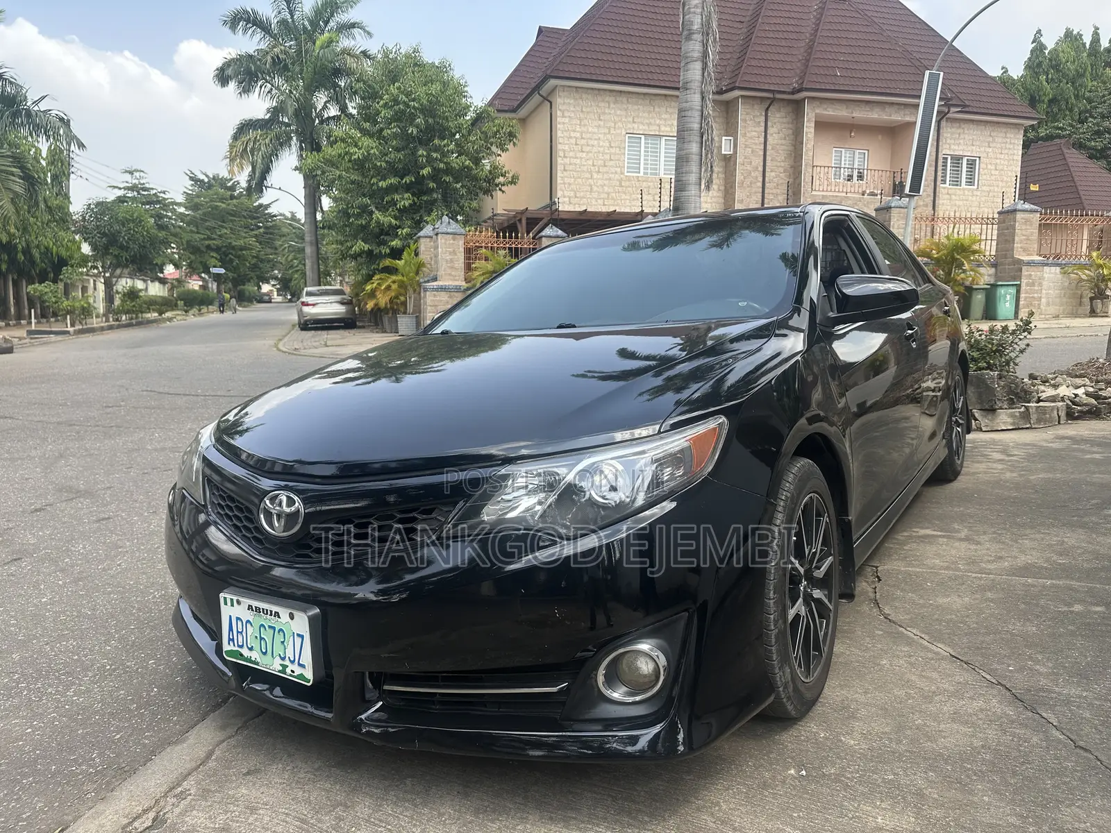 Toyota Camry SE 4dr Sedan (2.5L 4cyl 6A) 2013 Black