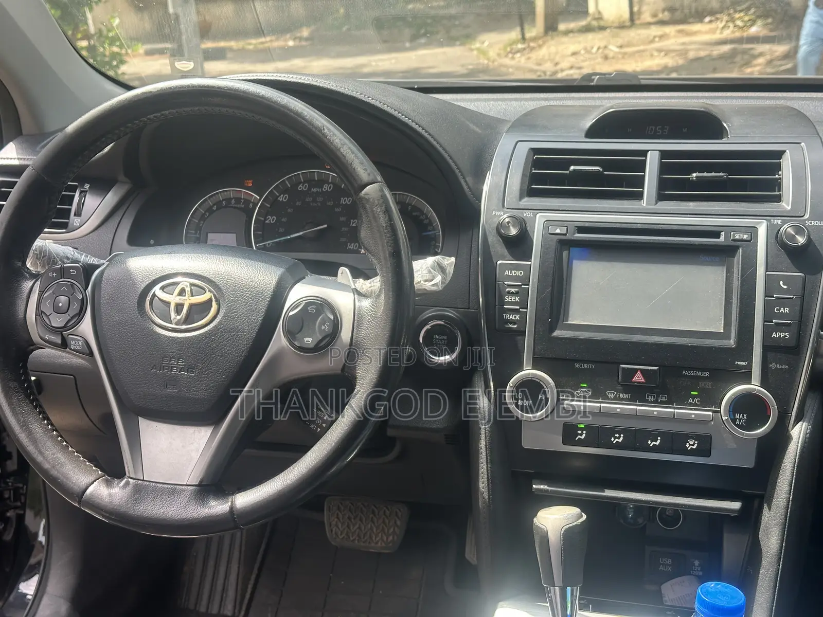 Toyota Camry SE 4dr Sedan (2.5L 4cyl 6A) 2013 Black