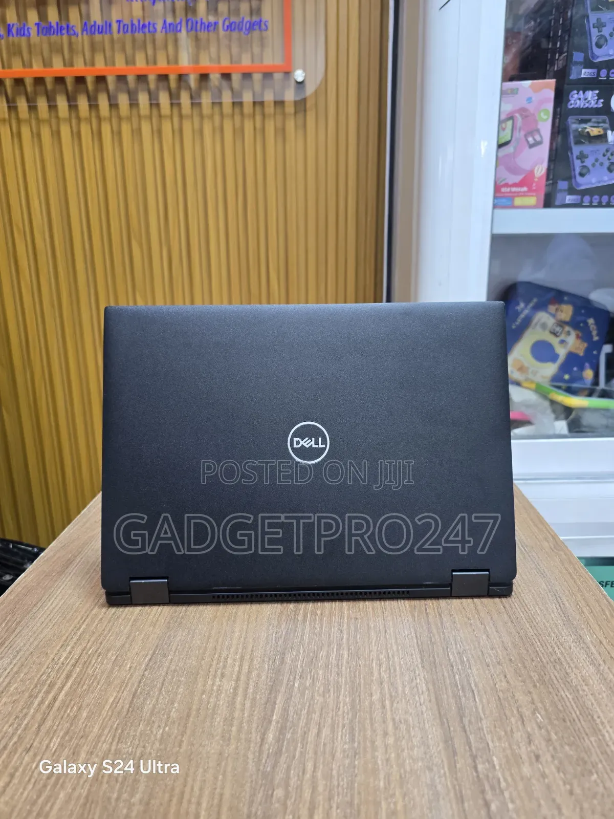 Laptop Dell Latitude 7390 2-in-1 16GB Intel Core i5 SSD 256GB