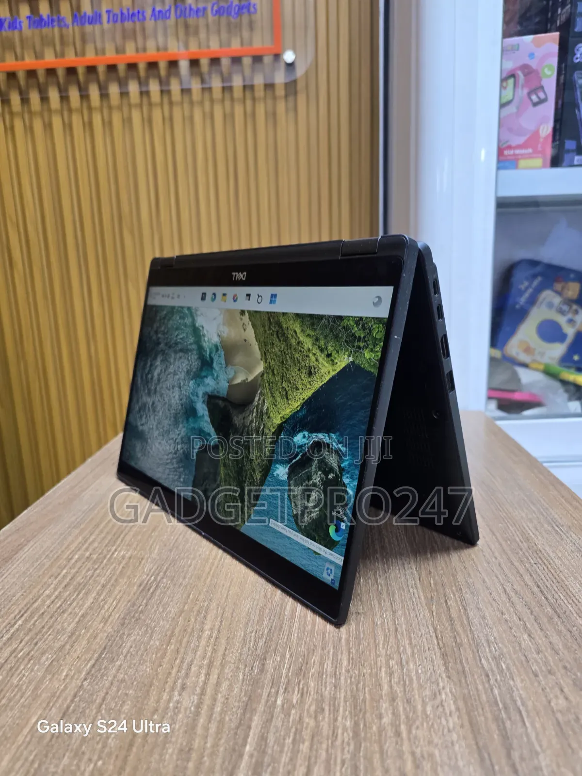 Laptop Dell Latitude 7390 2-in-1 16GB Intel Core i5 SSD 256GB