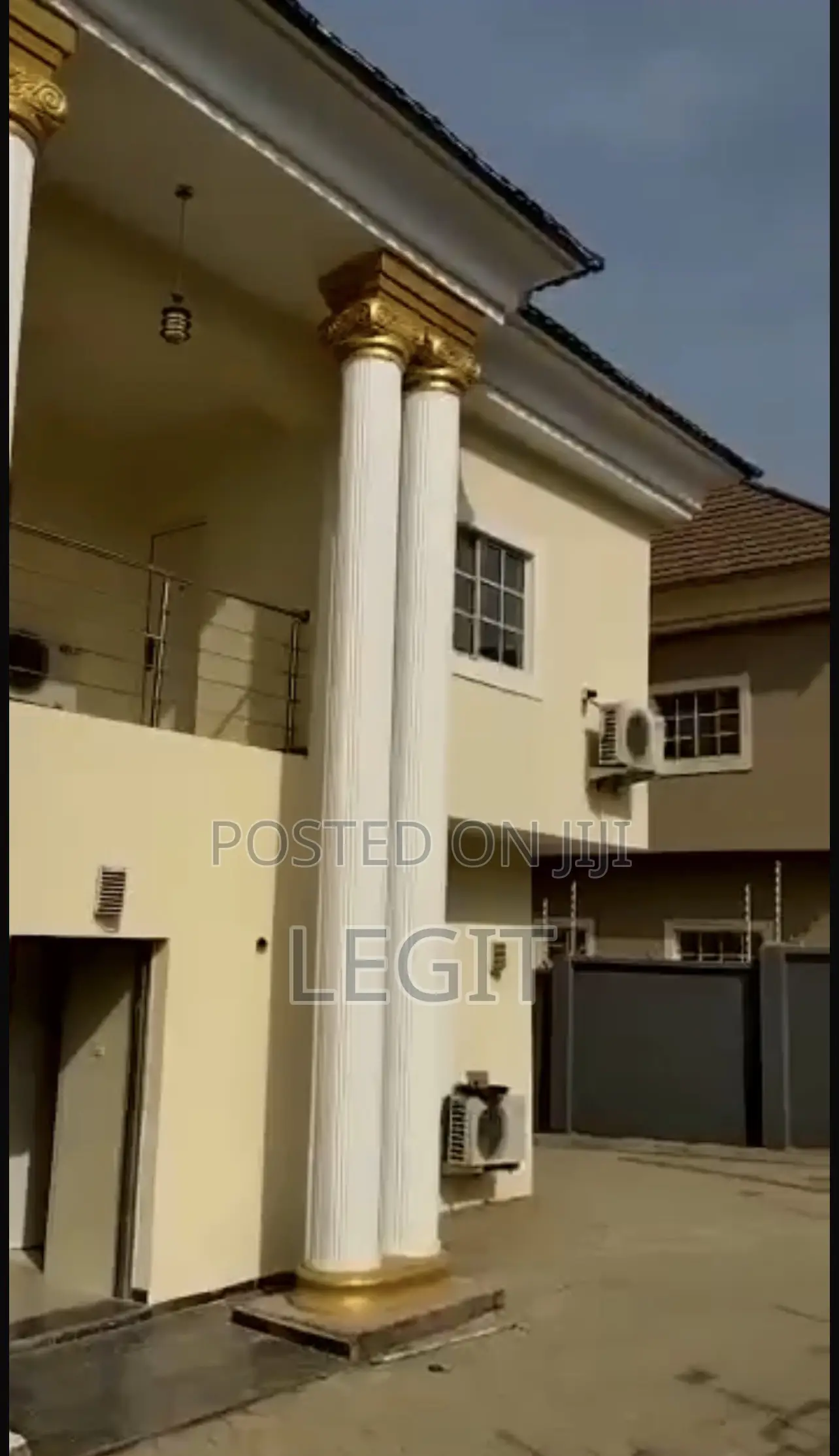 4bdrm Duplex in Gwarinpa for sale