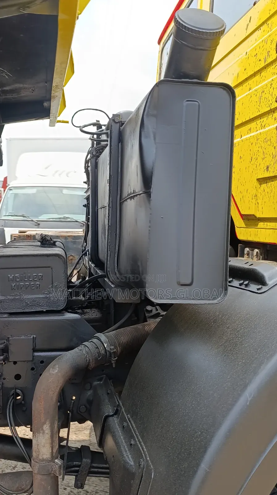 Mercedes Benz 1717 Tipper Truck