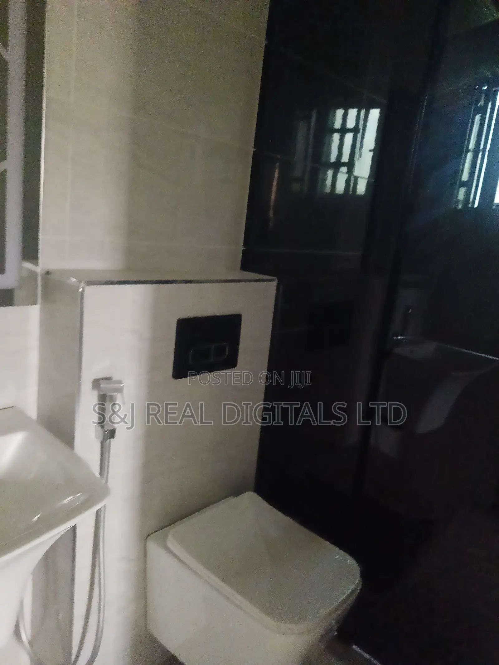 4bdrm Duplex in Kubwa for sale
