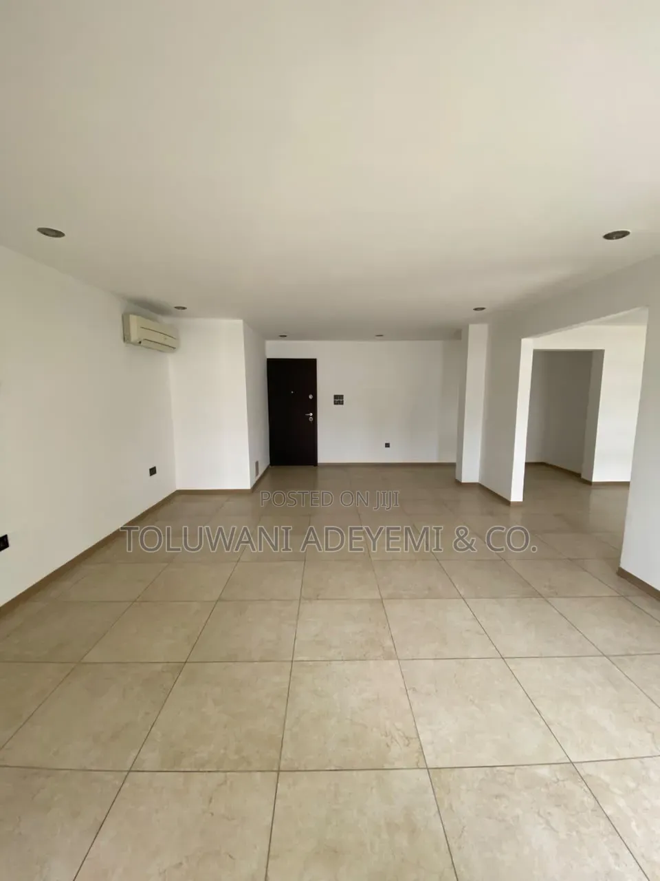 3bdrm Apartment in Ikoyi S.W for rent