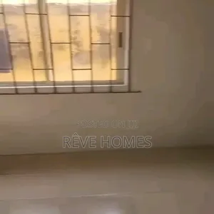 2bdrm Block of Flats in Medina for rent
