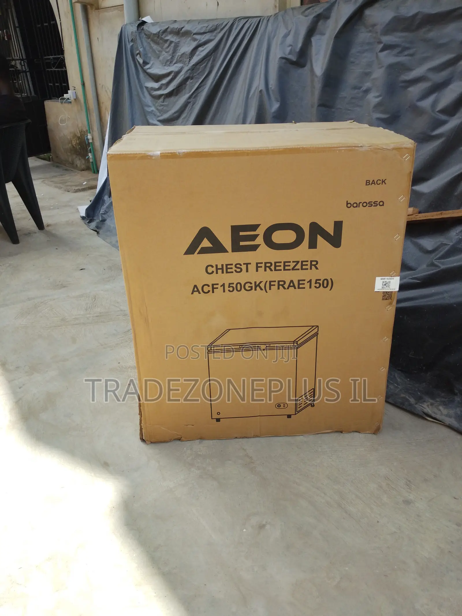 AEON 147L Chest Freezer for Everyday Family Needs