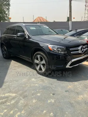 Mercedes-Benz GLC-Class 2017 Black