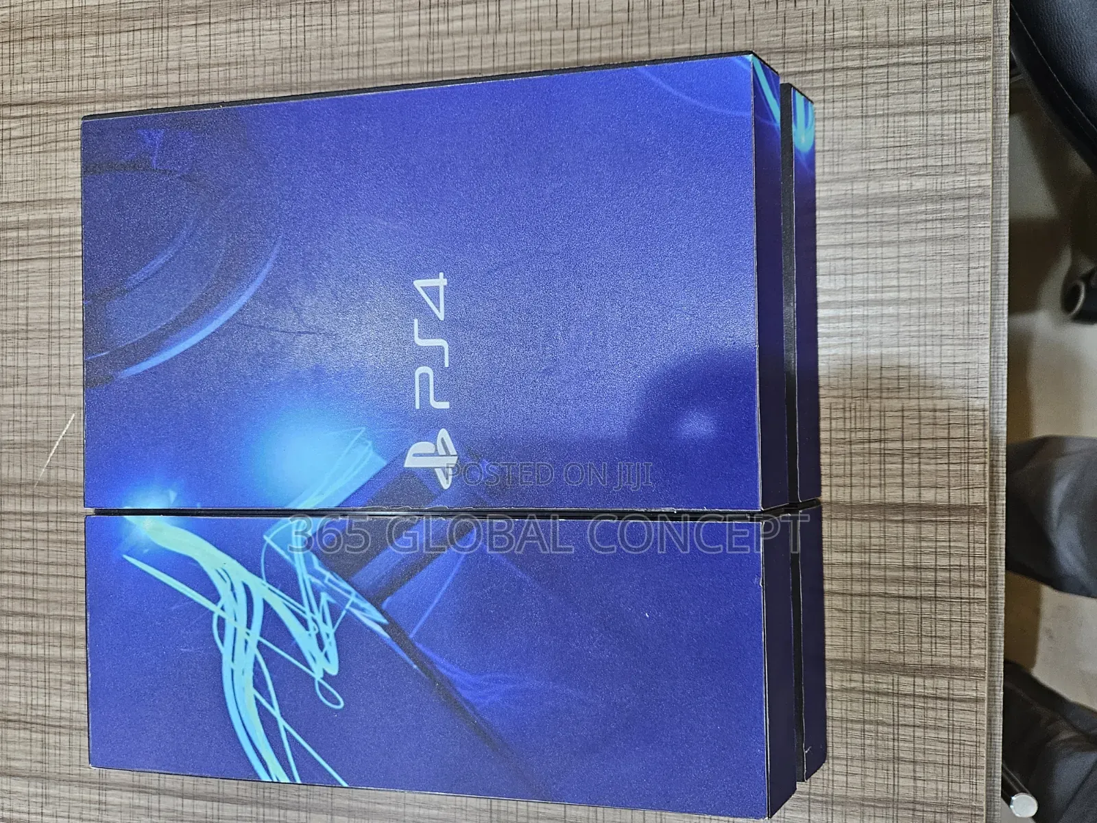 Clean & Neat PS4 (Hacked)