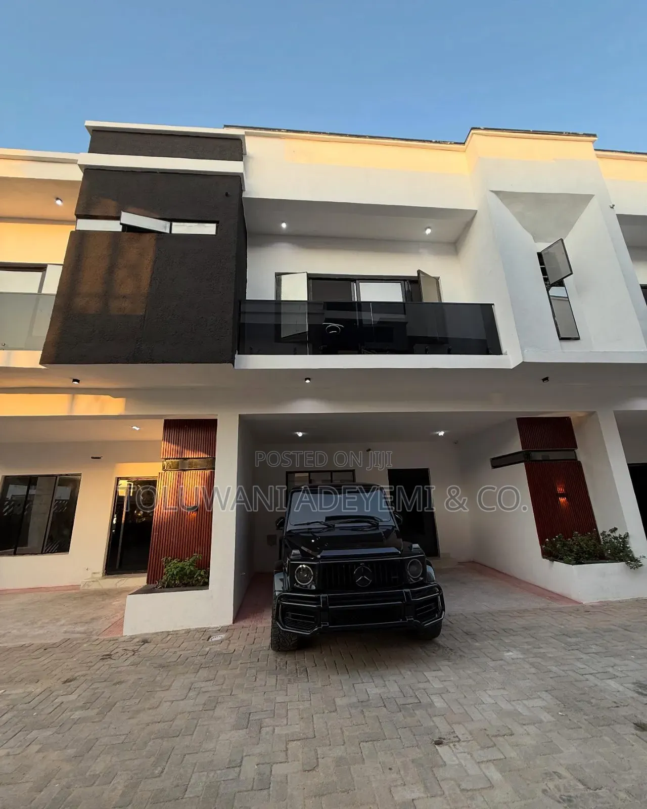 3bdrm Townhouse/Terrace in Ikota for sale