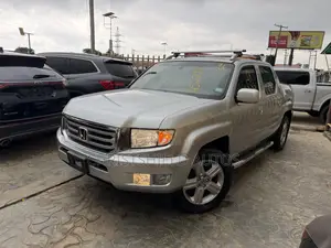 Honda Ridgeline RTL w/Leather 4x4 Crew Cab 122 in. WB 2012 Silver