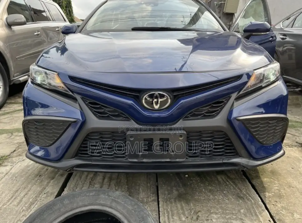 Toyota Camry 2023 Blue