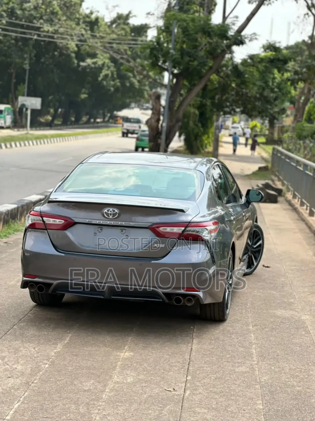 Toyota Camry XSE FWD (2.5L 4cyl 8AM) 2018 Silver