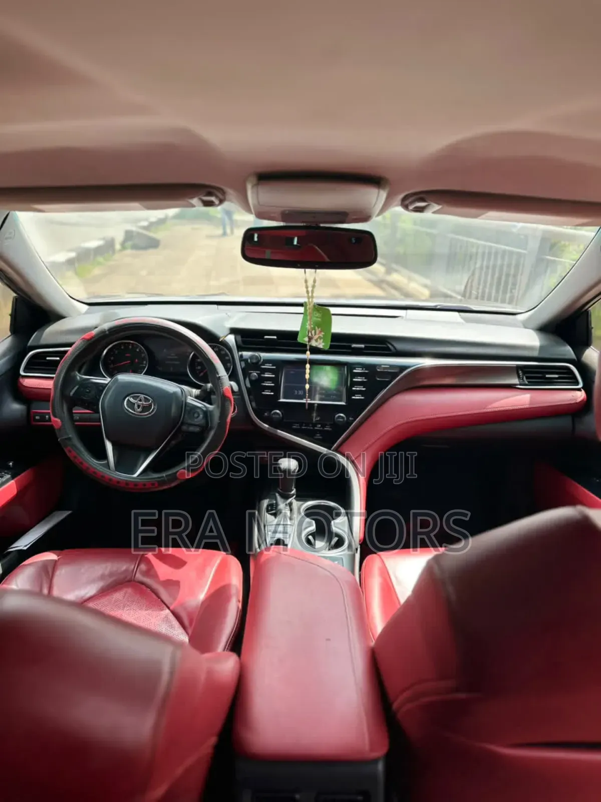 Toyota Camry XSE FWD (2.5L 4cyl 8AM) 2018 Silver