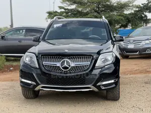 Mercedes-Benz GLK-Class 2010 Black