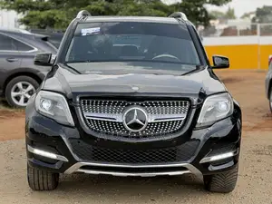 Mercedes-Benz GLK-Class 2010 Black