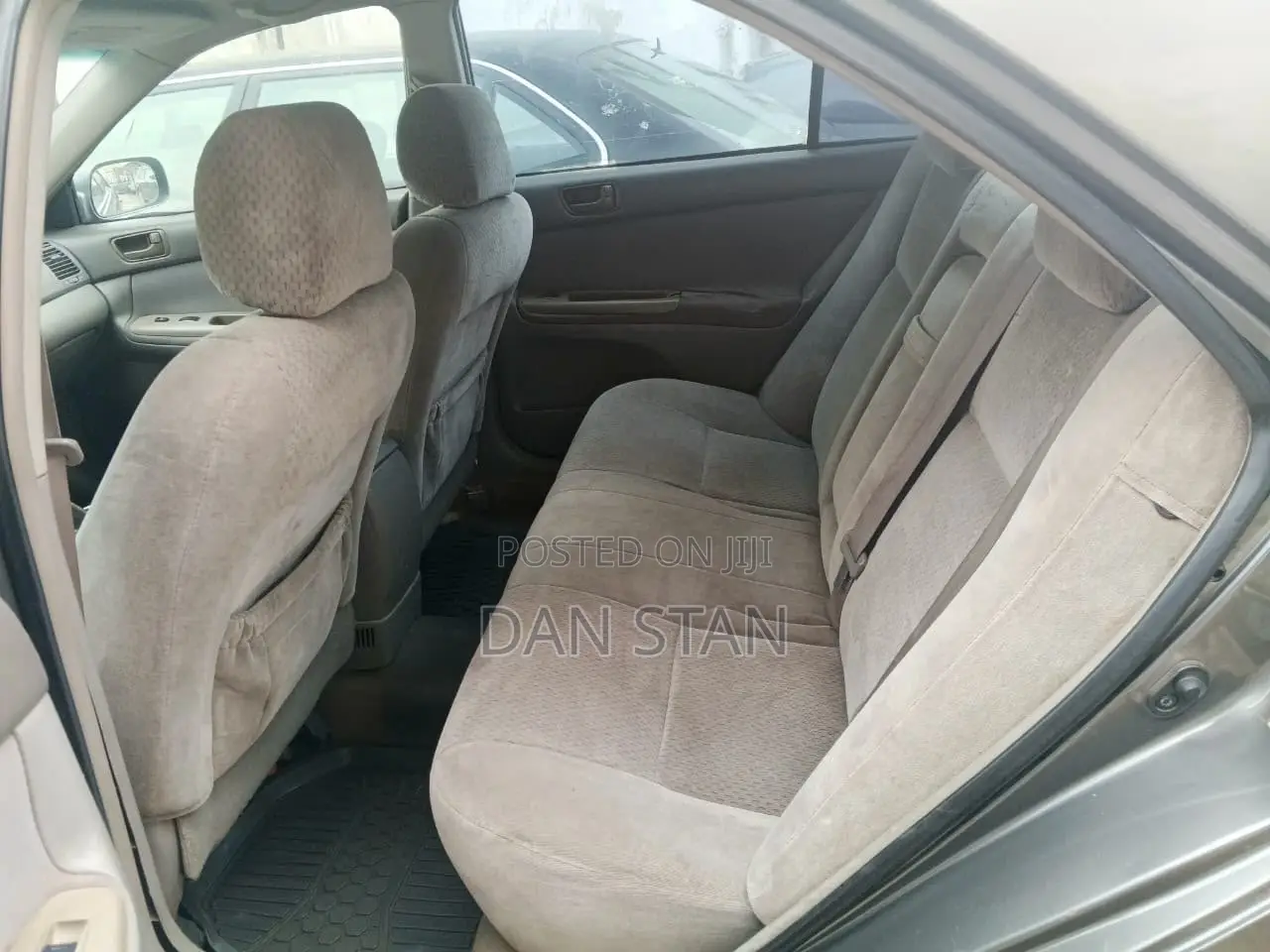 Toyota Camry 2004 Gray