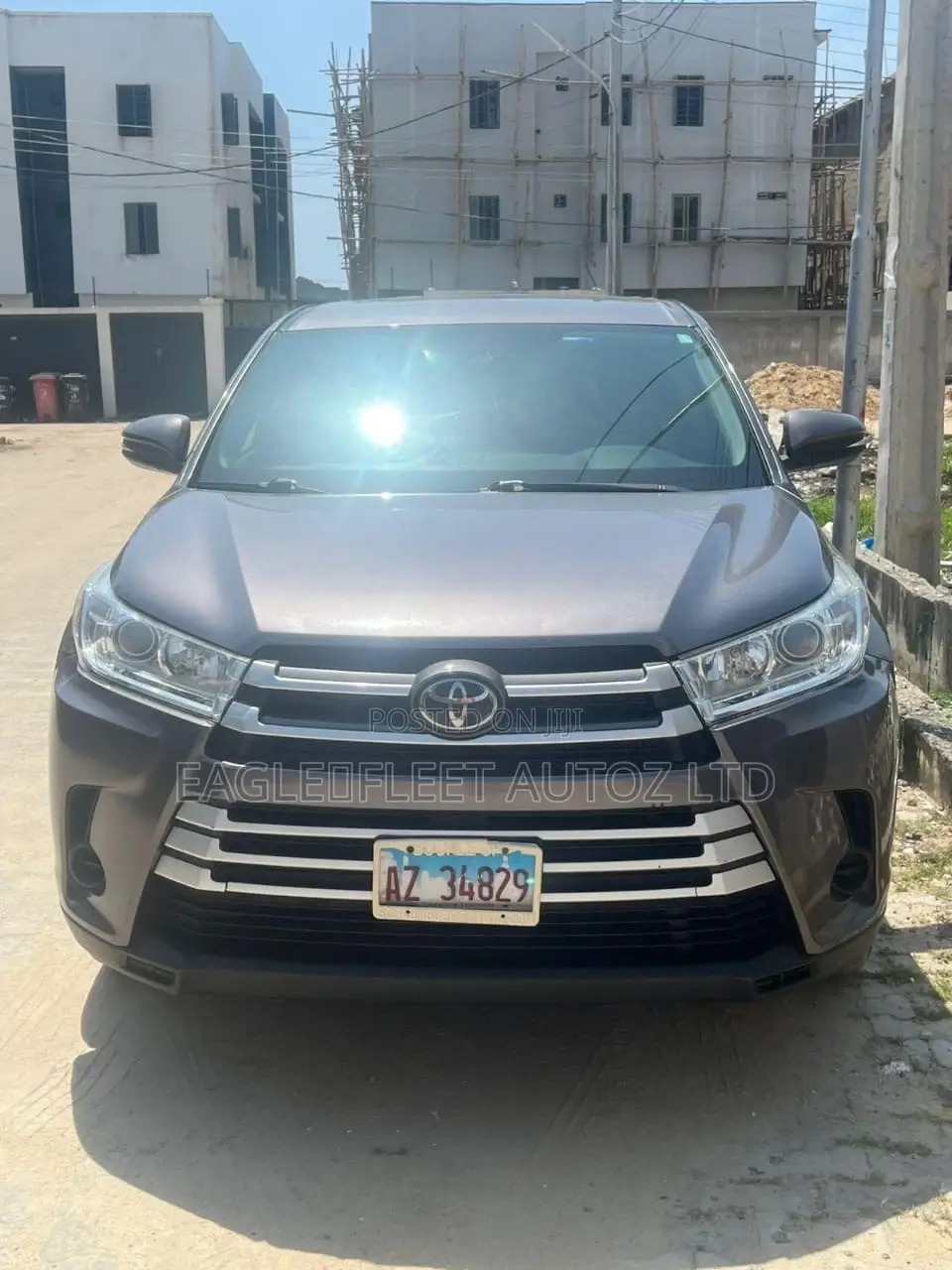 Toyota Highlander LE 2019 Gray