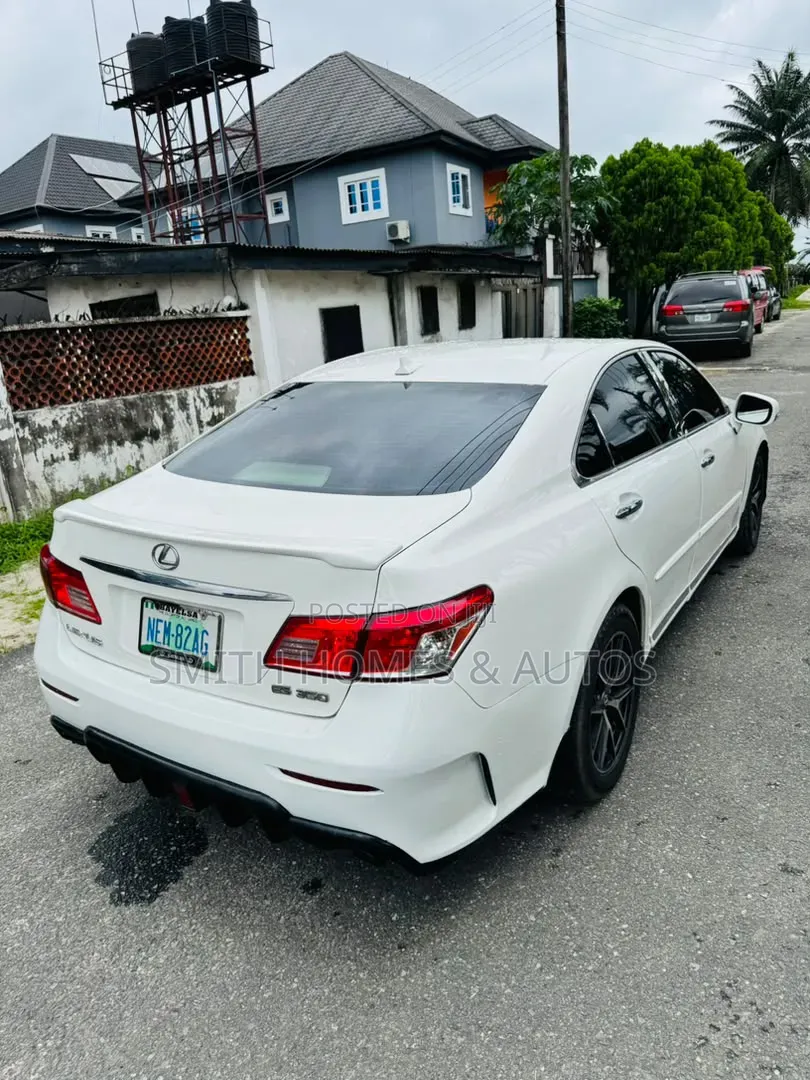 Lexus ES 350 2011 White