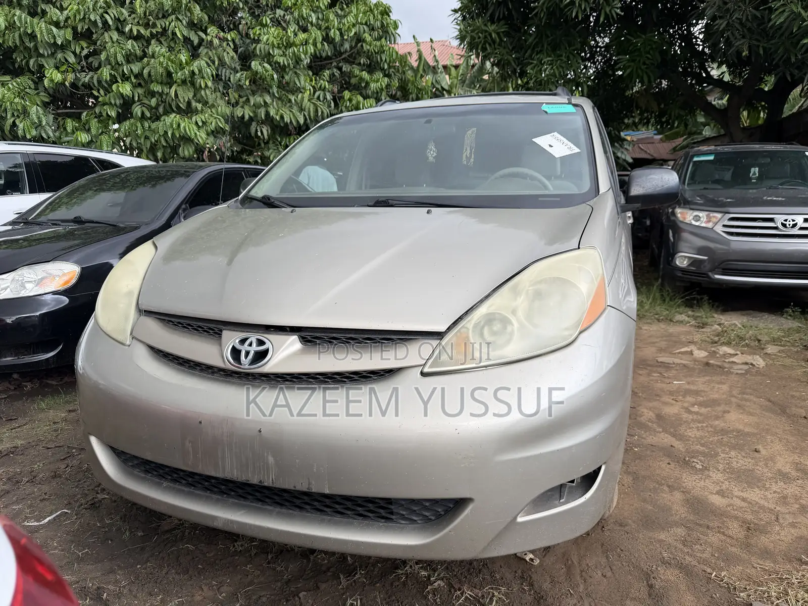 Toyota Sienna LE FWD 2006 Gold