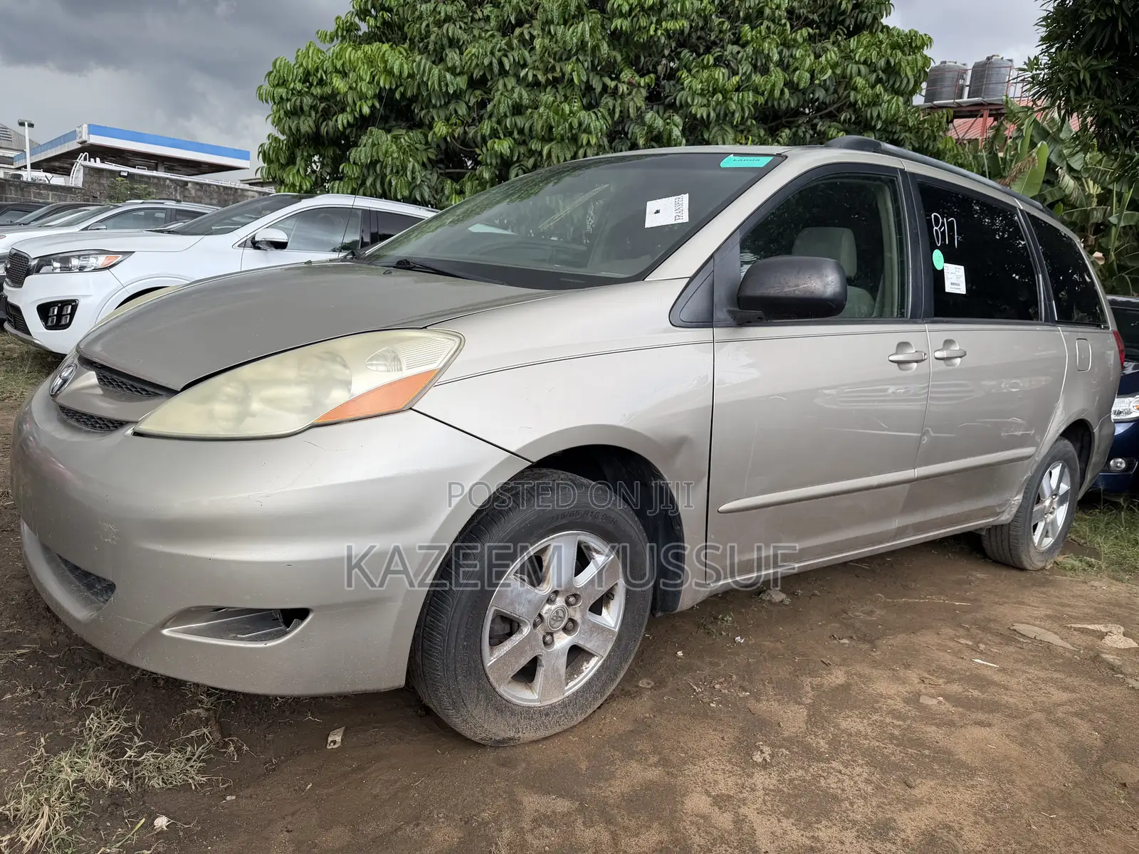 Toyota Sienna LE FWD 2006 Gold