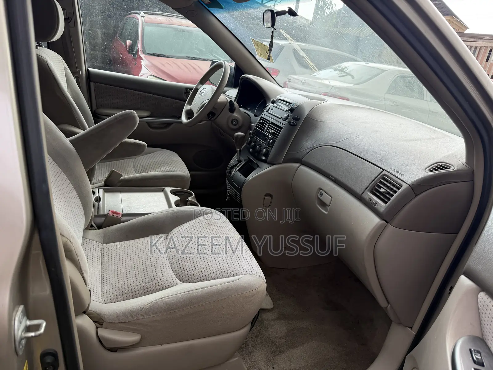Toyota Sienna LE FWD 2006 Gold