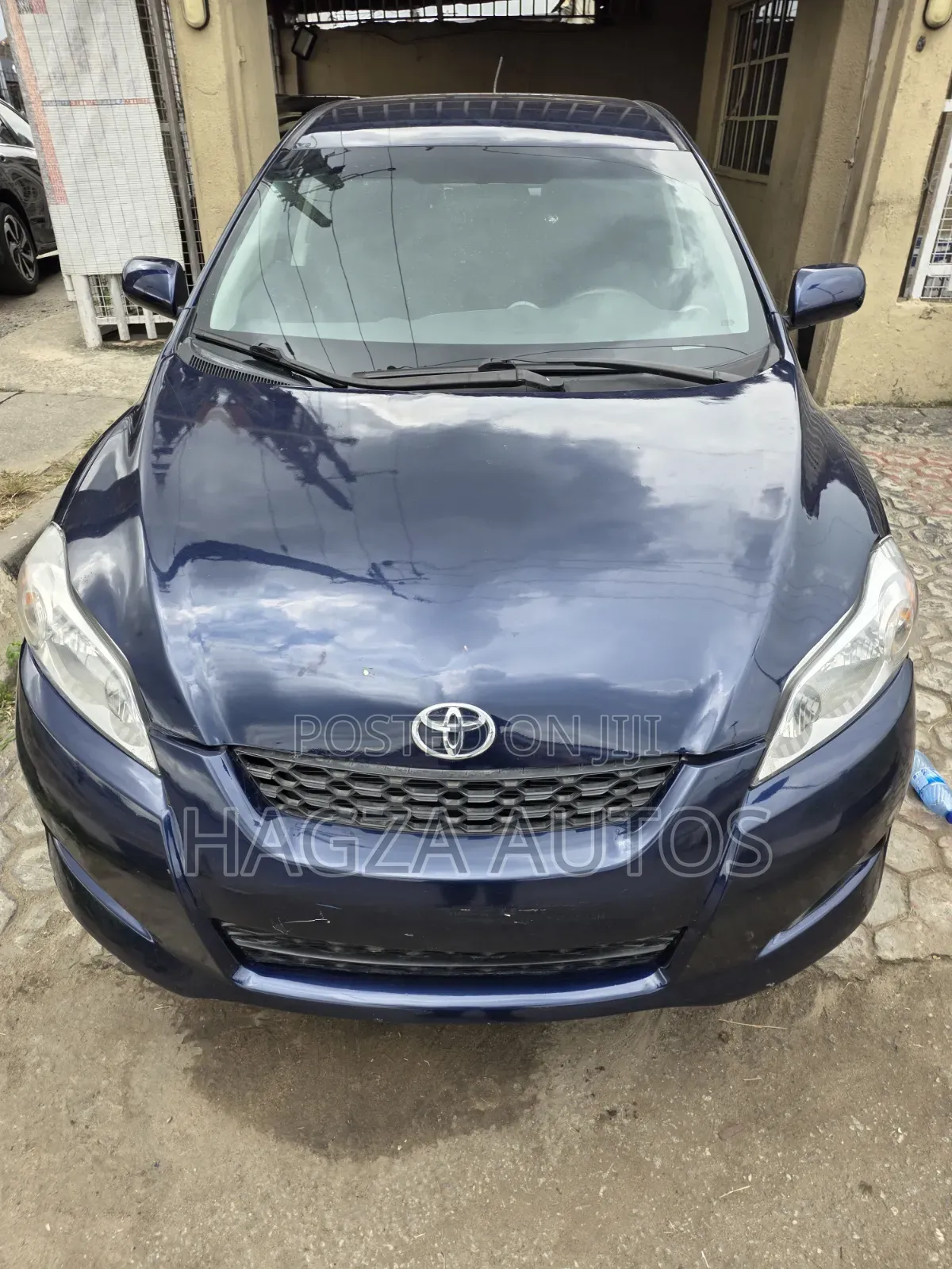 Toyota Matrix Hatchback FWD (1.8L 4cyl 5M) 2008 Blue