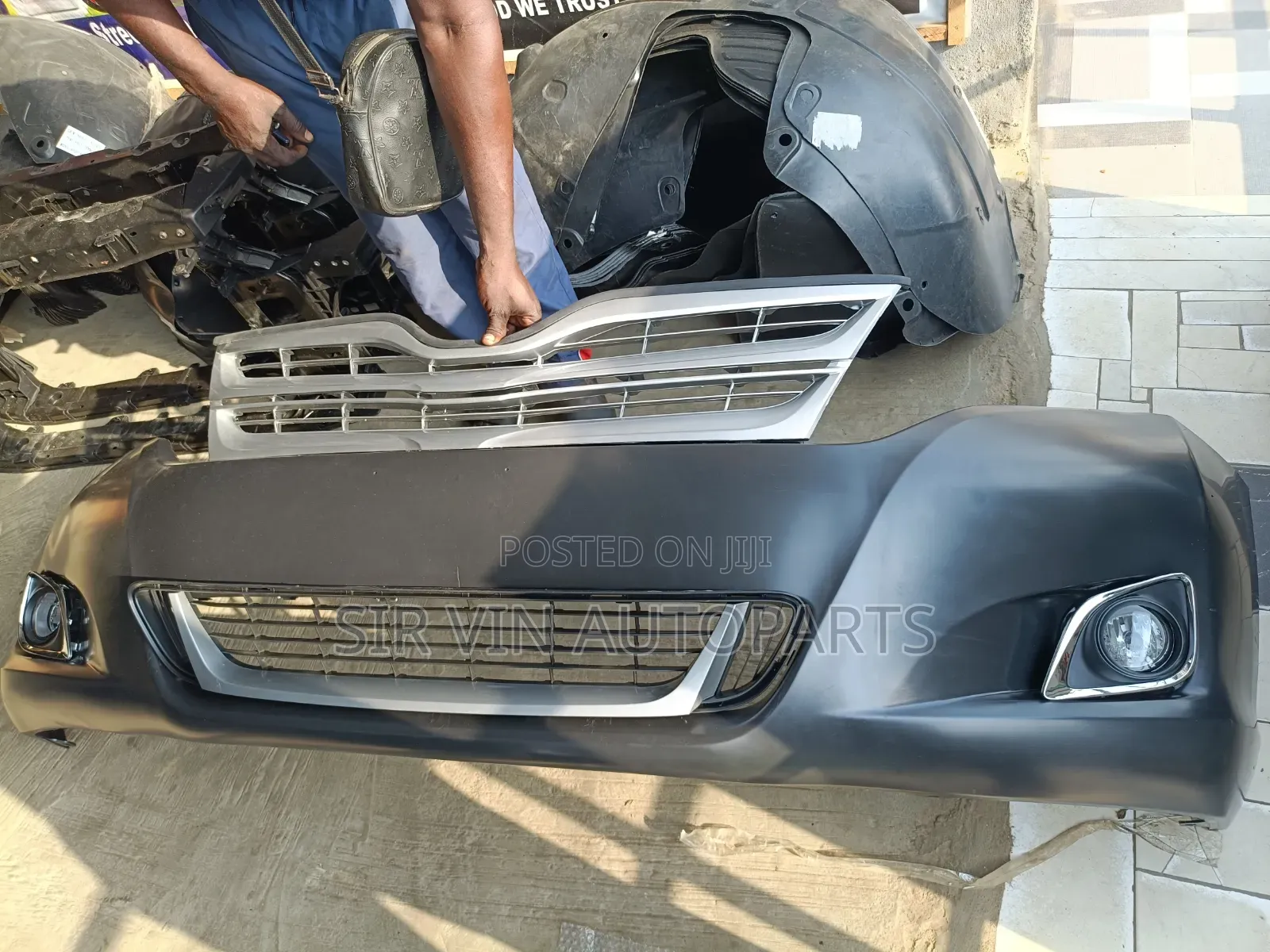 Complete Front Bumper Toyota Zenza