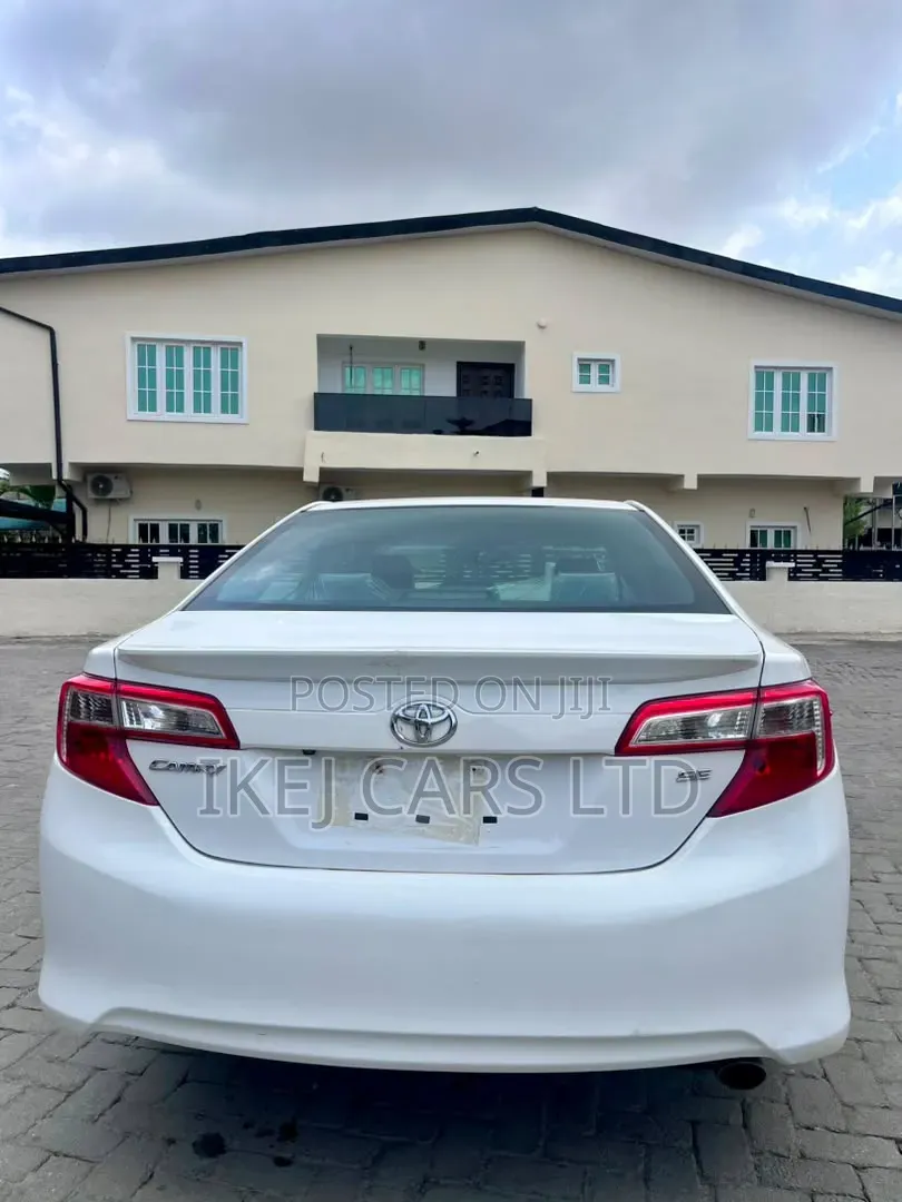 Toyota Camry 2015 White