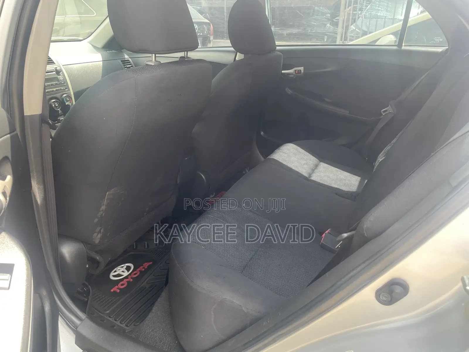 Toyota Corolla S 4dr Sedan (1.8L 4cyl 4A) 2010 Silver