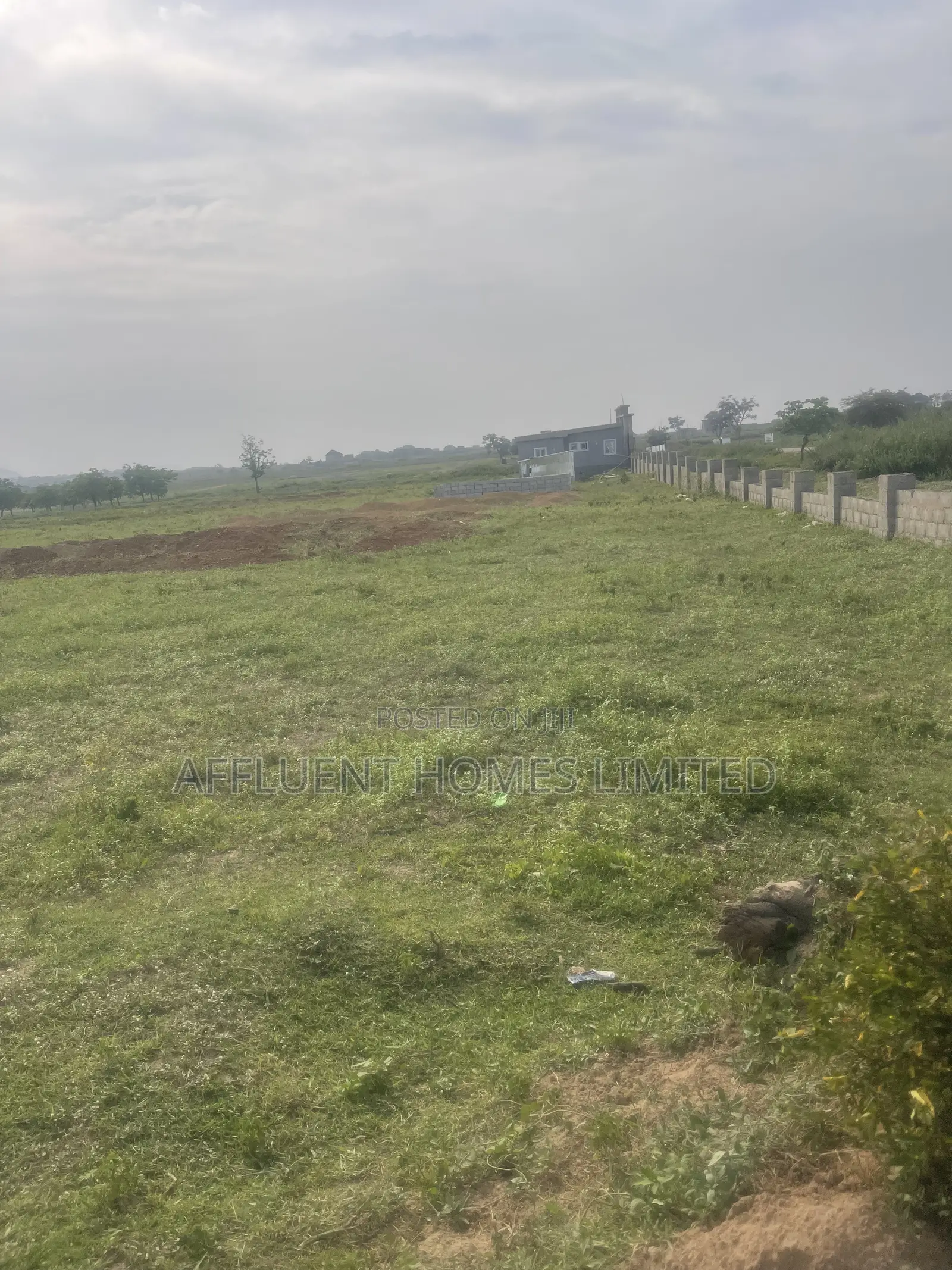 170sqm of Eatate Residential Plot for Sale in Apo WASA