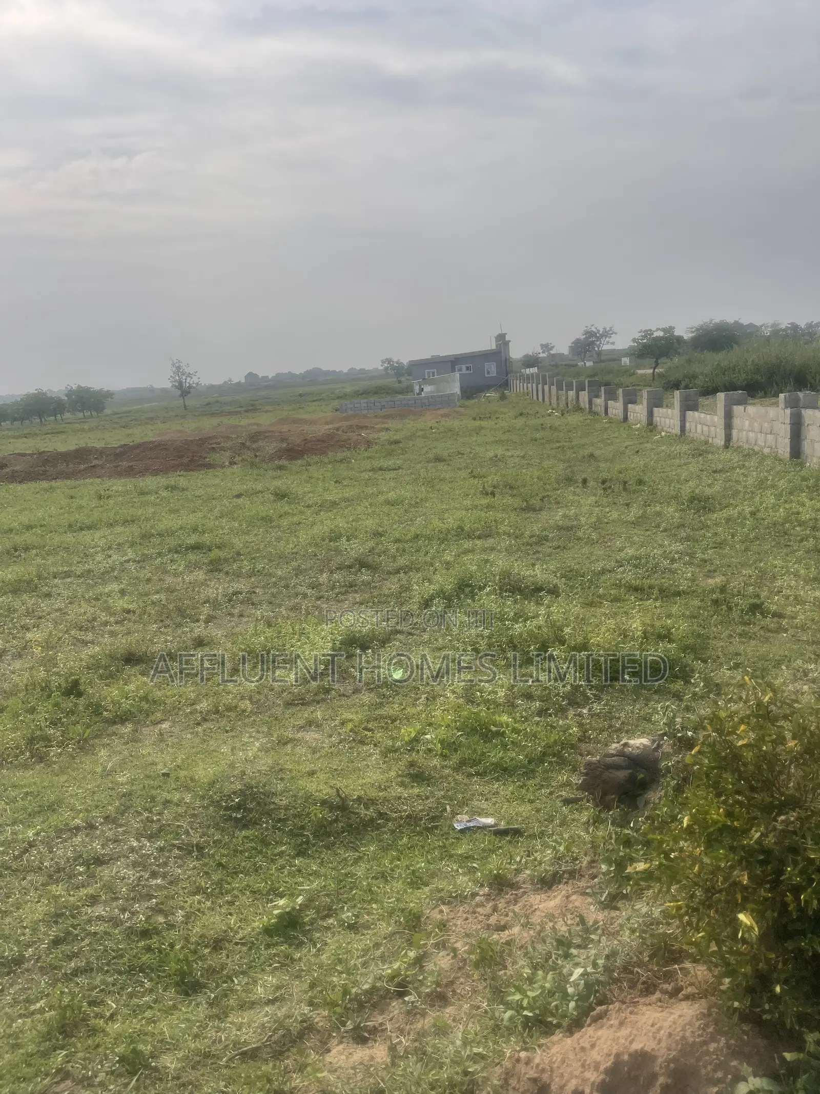 170sqm of Eatate Residential Plot for Sale in Apo WASA