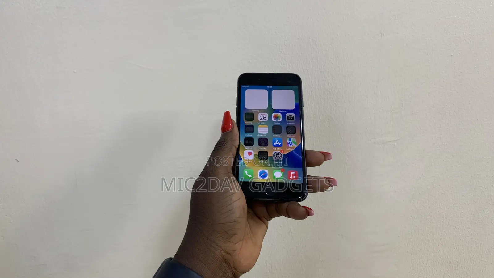 Apple iPhone 8 64 GB Black